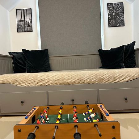 Apartamento 3 Bed Flat With Pool Table Cambridge  Exterior foto